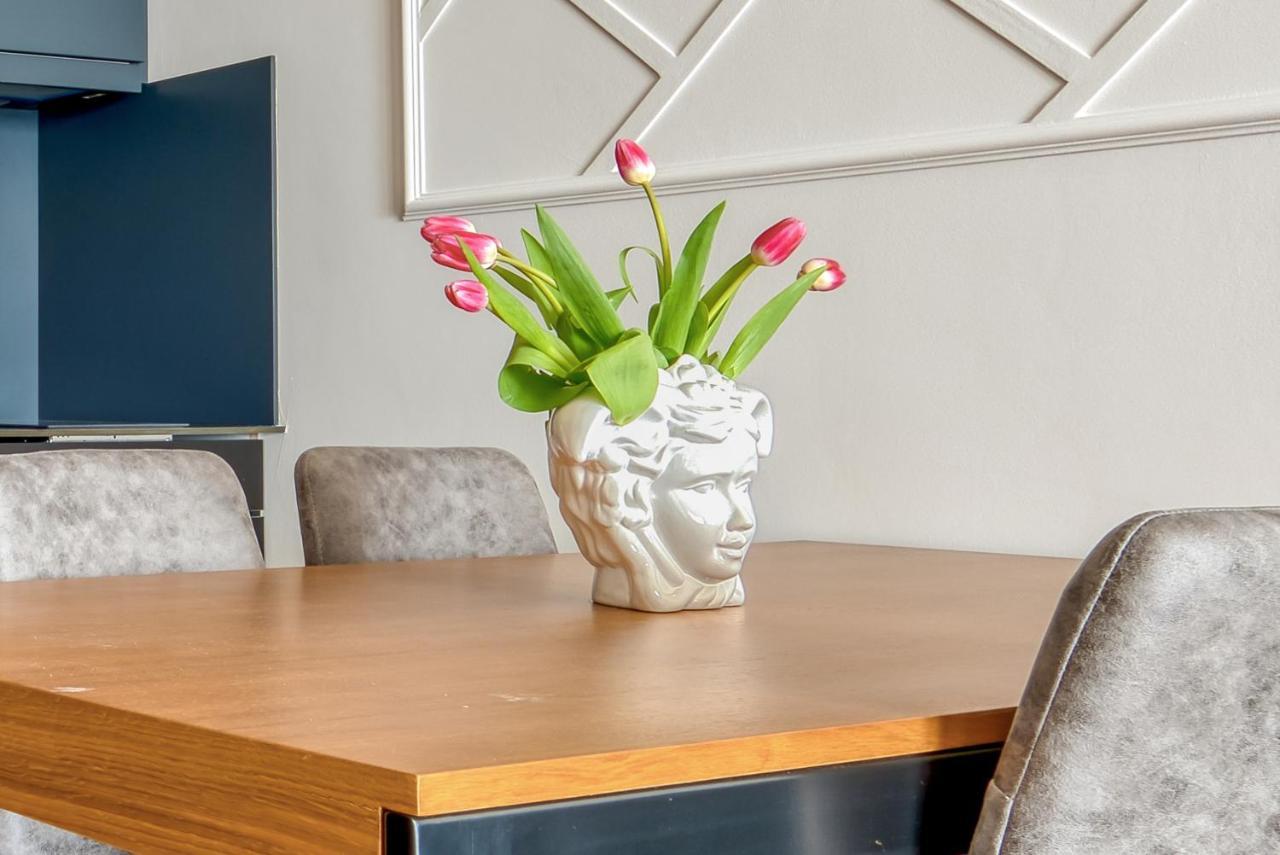 Quercus Residences Apartments สเวติ สเตฟาน ภายนอก รูปภาพ